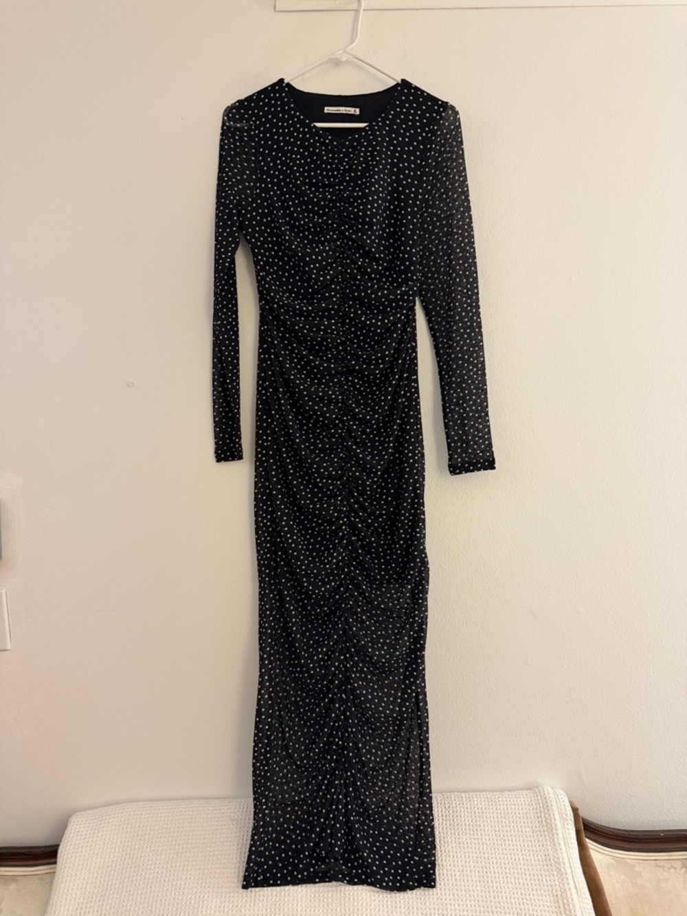 NWOT Abercrombie and Fitch Black Polka Dot Long Sleeve Maxi Dress